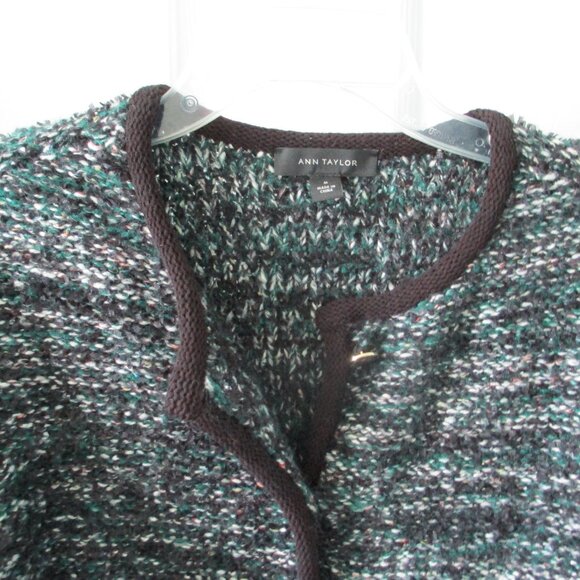 Ann Taylor cropped cardigan - Picture 2 of 6